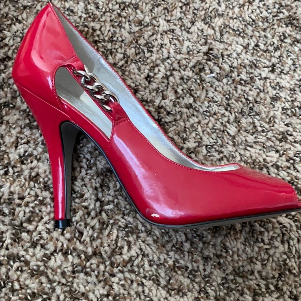 Red Jessica Simpson Heels - Picture 6 of 6